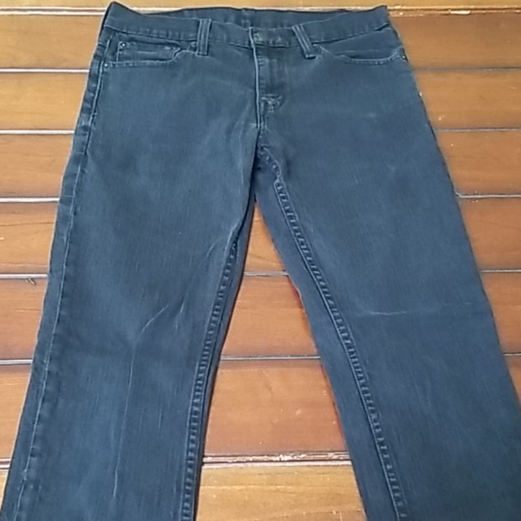 *FINAL PRICE* Levi's Jeans - Picture 2 of 6